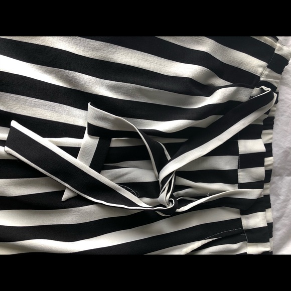 Stripe wide leg pant - Picture 4 of 6